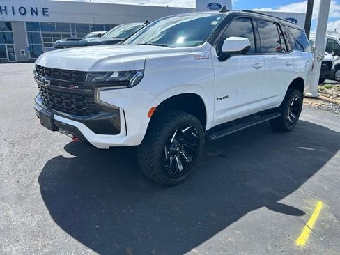 Used 2023 Chevrolet Tahoe Z71 image 3