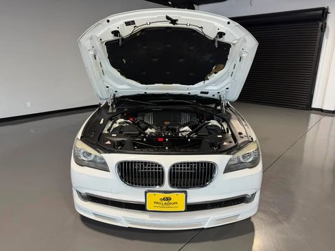 Used 2012 BMW 750i RWD image 43