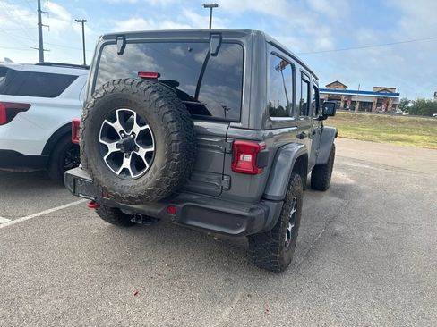 Used 2021 Jeep Wrangler Unlimited Rubicon AWD/4WD image 4