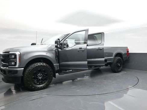 Used 2025 Ford F350 Lariat w/ Lariat Ultimate Package AWD/4WD image 67