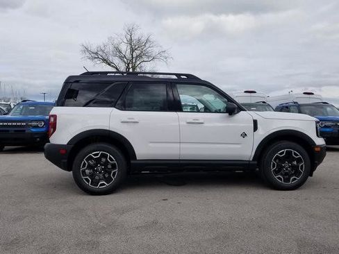 New 2025 Ford Bronco Sport Outer Banks w/ Outer Banks Tech Package+ image 2