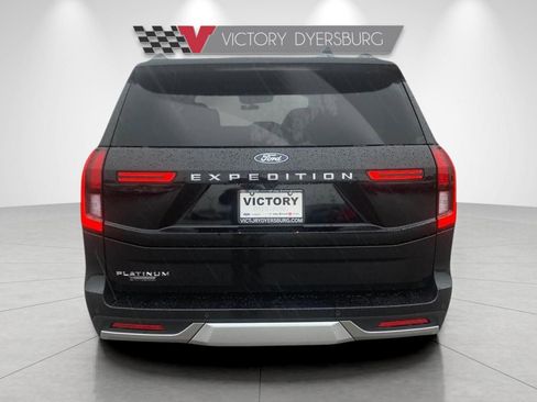 New 2025 Ford Expedition Platinum w/ Platinum Ultimate Package AWD/4WD image 8