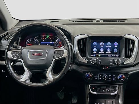 Used 2022 GMC Terrain SLT w/ LPO, 'HIT The Road' Package image 19