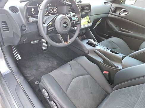 New 2025 Nissan Z Performance w/ Floor Mat Package RWD image 3