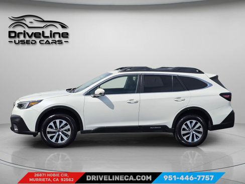 Used 2022 Subaru Outback Premium image 12