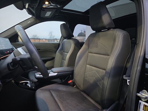 Certified 2025 BMW X1 xDrive28i w/ Technology Package image 14