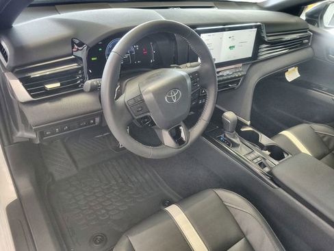 New 2026 Toyota Camry Hybrid AWD/4WD image 14