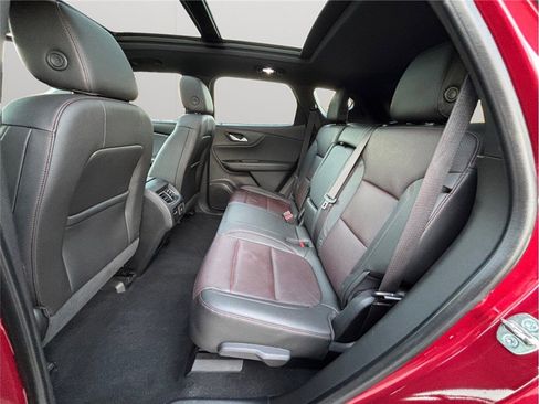 Used 2019 Chevrolet Blazer RS w/ Sun and Wheels Package image 35