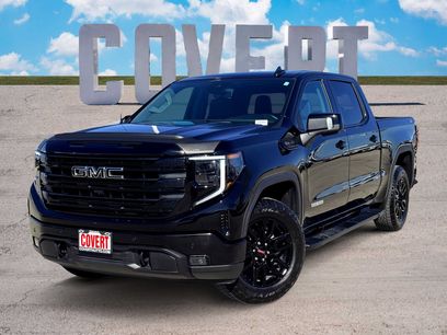 Used 2025 GMC Sierra 1500 Elevation w/ Elevation Premium Package