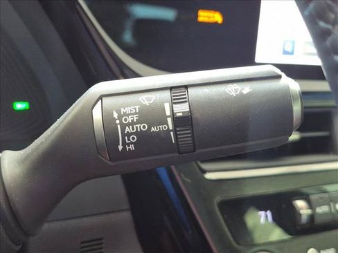 Used 2025 Lexus ES 350 w/ Premium Package FWD image 7