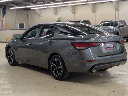 Used 2024 Nissan Sentra SV image 8