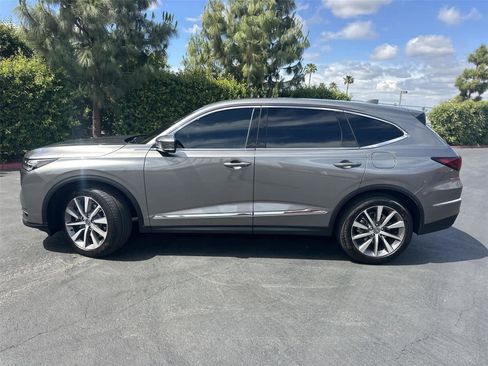Certified 2025 Acura MDX FWD w/ Technology Package image 3