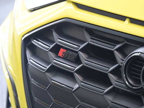 Used 2022 Audi S3 Prestige image 9