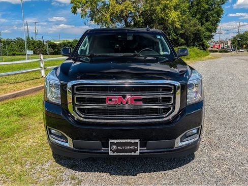 Used 2016 GMC Yukon SLT w/ Premium Edition AWD/4WD image 2