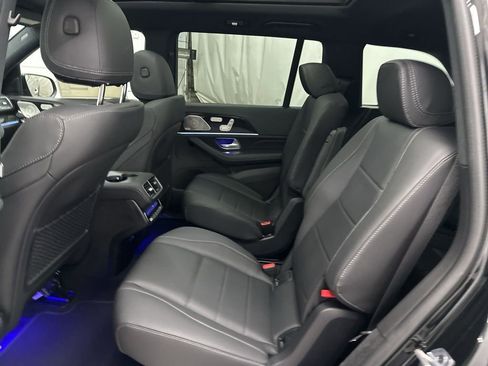 Used 2026 Mercedes-Benz GLS 450 4MATIC image 24