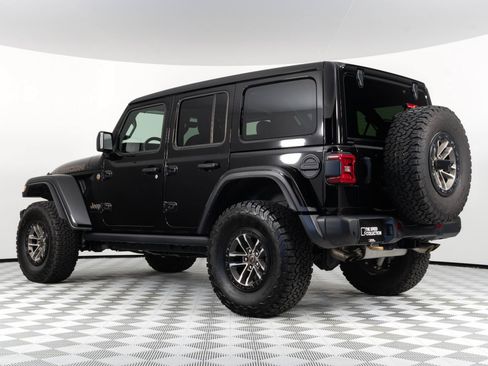 Used 2024 Jeep Wrangler Unlimited Rubicon 392 AWD/4WD image 2