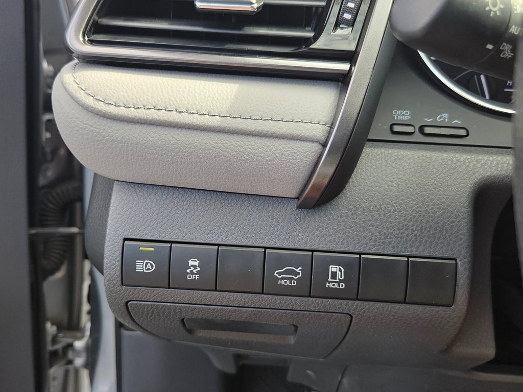 Certified 2024 Toyota Camry LE w/ Convenience Package FWD image 29