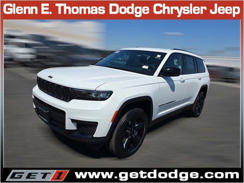 New 2025 Jeep Grand Cherokee L Laredo image 3