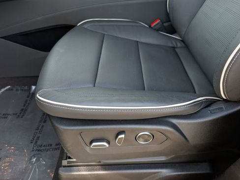 Certified 2024 Cadillac Escalade Premium Luxury w/ Performance Package image 11