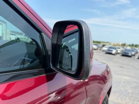 Used 2020 Jeep Grand Cherokee Altitude RWD image 9