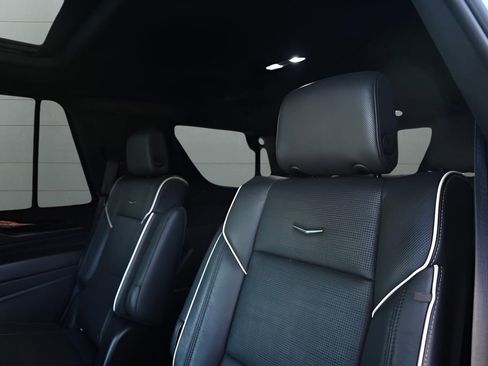 Used 2021 Cadillac Escalade Sport image 27