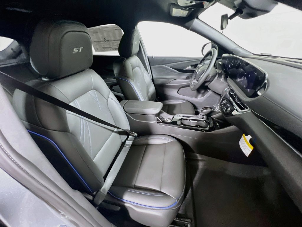 New 2026 Buick Envista Sport Touring w/ Convenience I Package FWD image 23