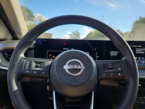 New 2026 Nissan Kicks SV w/ SV Premium Package image 17