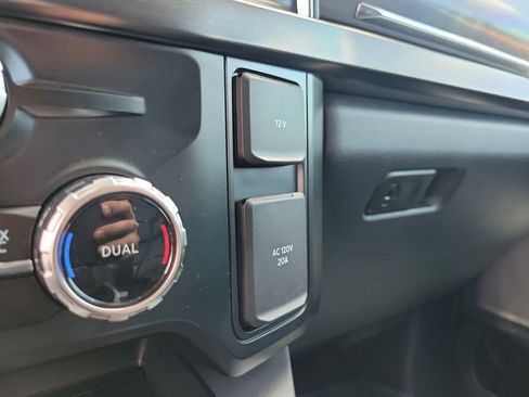 Used 2024 Ford F250 Lariat w/ Lariat Ultimate Package AWD/4WD image 26