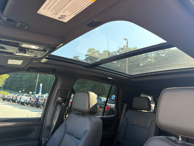 Used 2023 Chevrolet Tahoe RST w/ Luxury Package RWD image 36