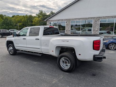 Used 2015 GMC Sierra 3500 4x4 Crew Cab w/ Sierra Convenience Package image 4