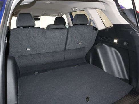 Used 2025 Honda CR-V LX image 17