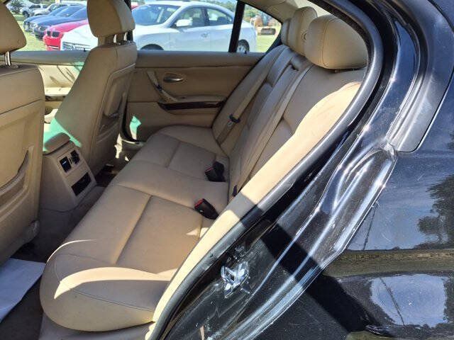 Used 2009 BMW 328i Sedan RWD image 29