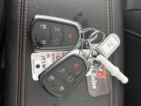 Used 2019 Cadillac XT4 Sport FWD image 25