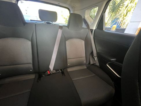 Used 2025 Kia Soul LX w/ LX Technology Package image 35