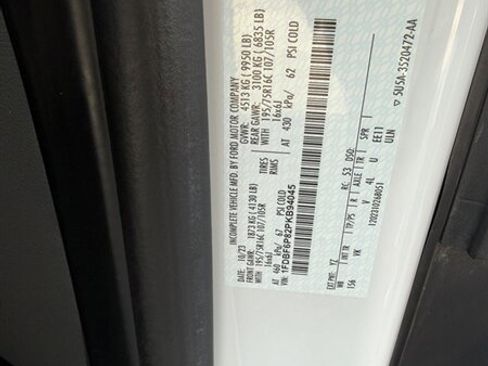 Used 2023 Ford Transit 350 DRW image 19