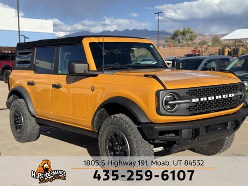 Used 2021 Ford Bronco Badlands image 3