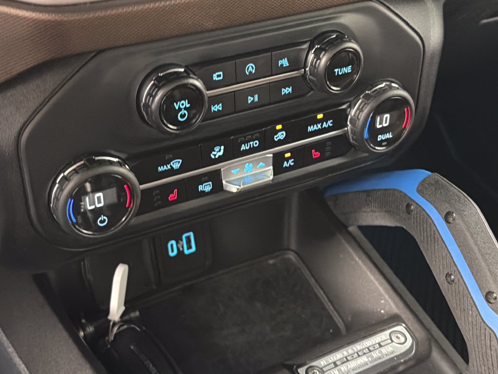 Certified 2023 Ford Bronco Outer Banks AWD/4WD image 21