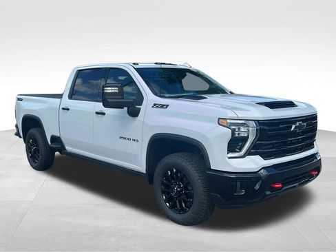 New 2026 Chevrolet Silverado 2500 LTZ w/ LTZ Plus Package AWD/4WD image 8