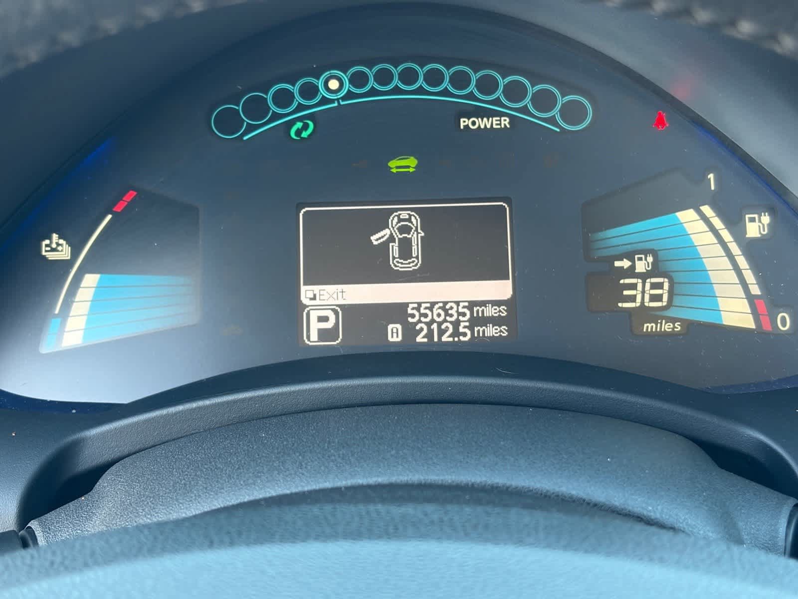 Used 2015 Nissan Leaf SL FWD image 22
