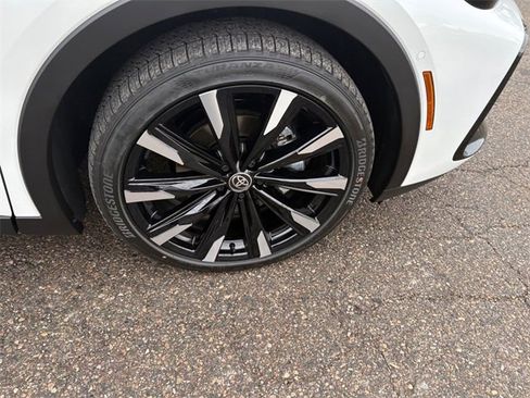 New 2026 Toyota Crown Platinum image 19