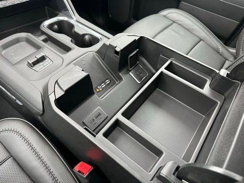 New 2026 GMC Sierra 3500 Denali w/ Denali Reserve Package image 25