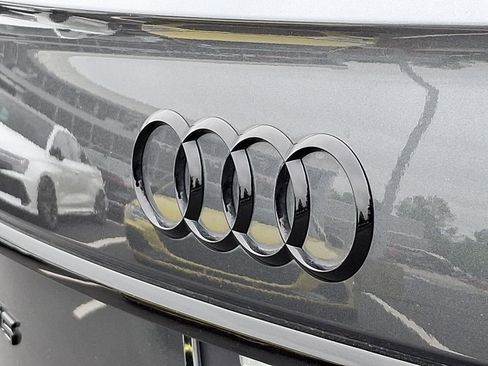 Used 2023 Audi SQ5 Premium Plus AWD/4WD image 31