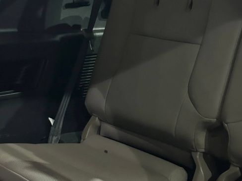 Used 2023 Lexus GX 460 Premium AWD/4WD image 51