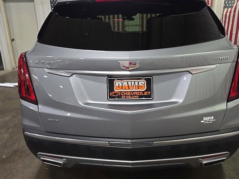 Used 2025 Cadillac XT5 Premium Luxury image 8