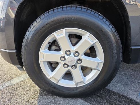 Used 2013 GMC Acadia SLE image 11