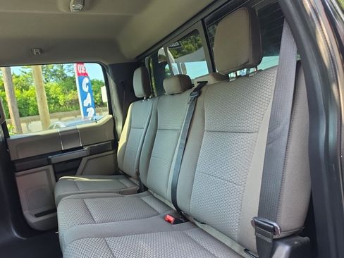 Used 2021 Ford F250 XLT w/ XLT Premium Package AWD/4WD image 39