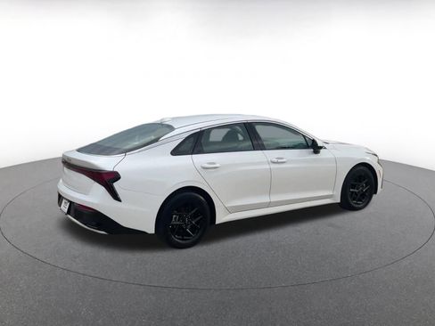 Used 2025 Kia K5 LXS image 15