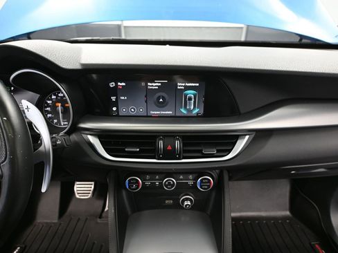 Used 2020 Alfa Romeo Stelvio Ti Sport w/ Quick Order Package 22S Sport image 36