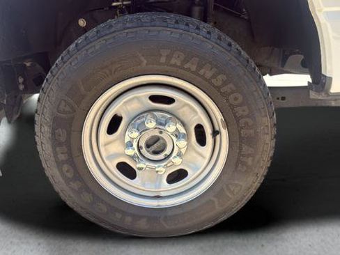 Used 2024 Ford F250 XL w/ FX4 Off-Road Package AWD/4WD image 14