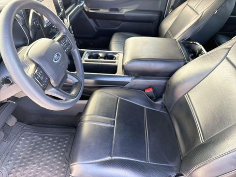Used 2022 Ford F150 XL w/ STX Appearance Package RWD image 18